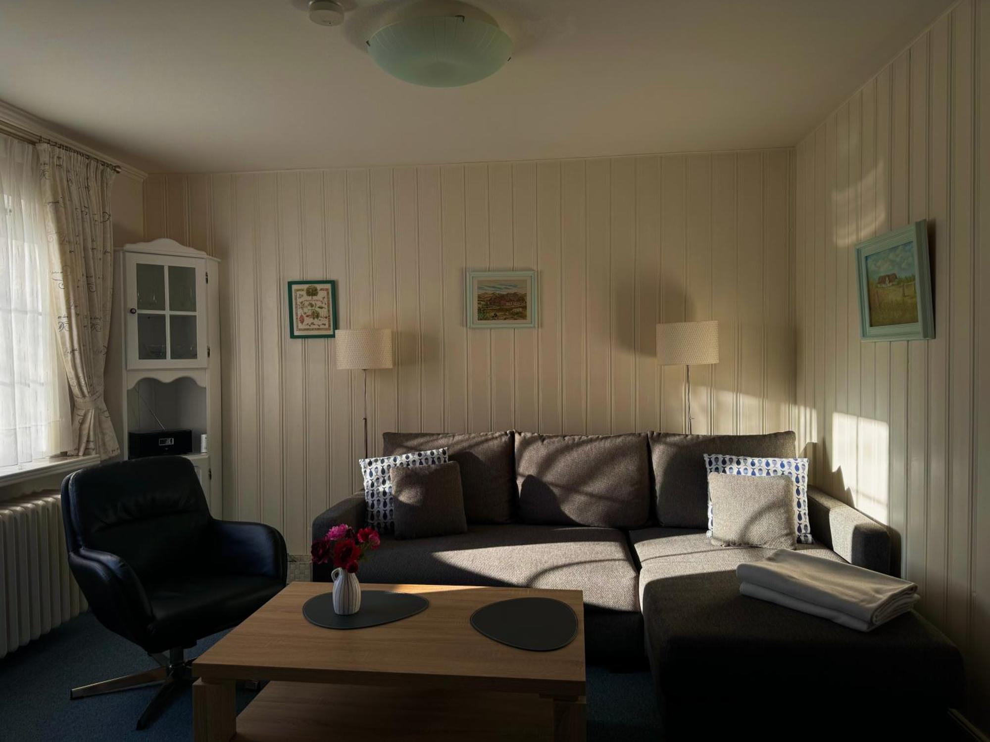 Apartment Haus Walhalla Suderende (Sylt)